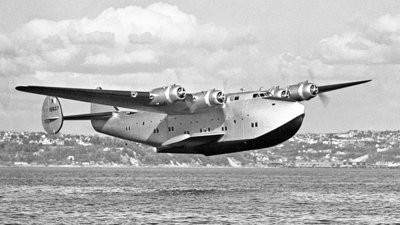 1024px-Boeing_314_Clipper-cropped.jpg